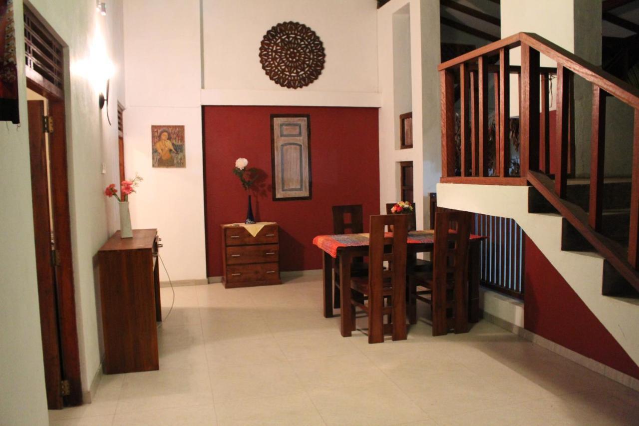 Gunas Guest House Bentota Exterior foto